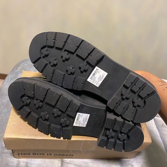 Clarks Orianna Bit Leather Loafers - Picture 5 of 8